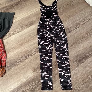 Super cute and sexy camo sweat resistance jumper onesie M